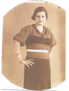 Oro Levy en Turquie dans les années 1930. Mère de Betty
