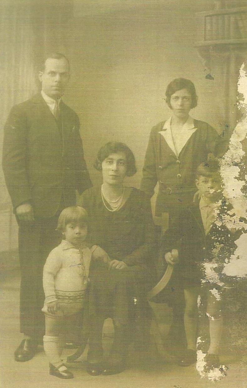020 - Oncle Elie, tante Donna et leurs enfants