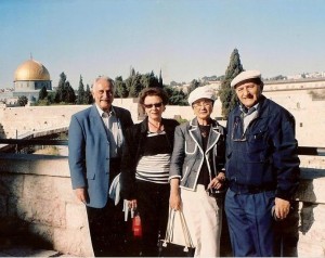 5  Robert Mizrahi & Mme & amis Jérusalem